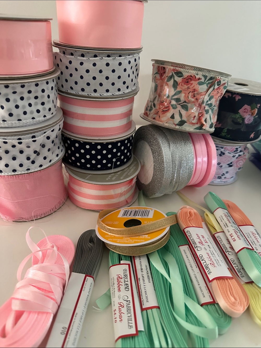 Ribbon craft destash - over 200 meters of ribbon, wired ribbon thin ribbon satin